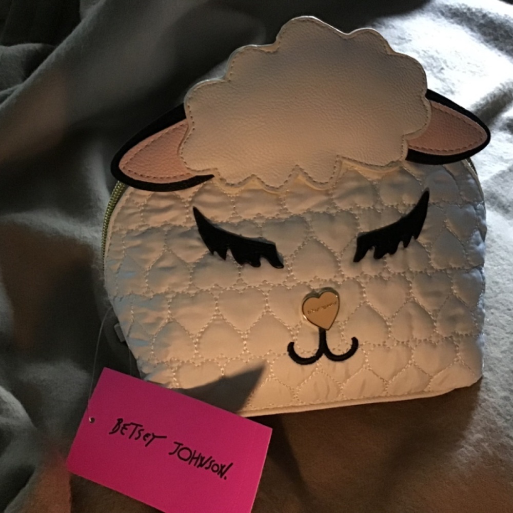 Host Pick Betsey Johnson - Lamb Novelty Art Deco Purse / Bag - So Adorable - Picture 2 of 10